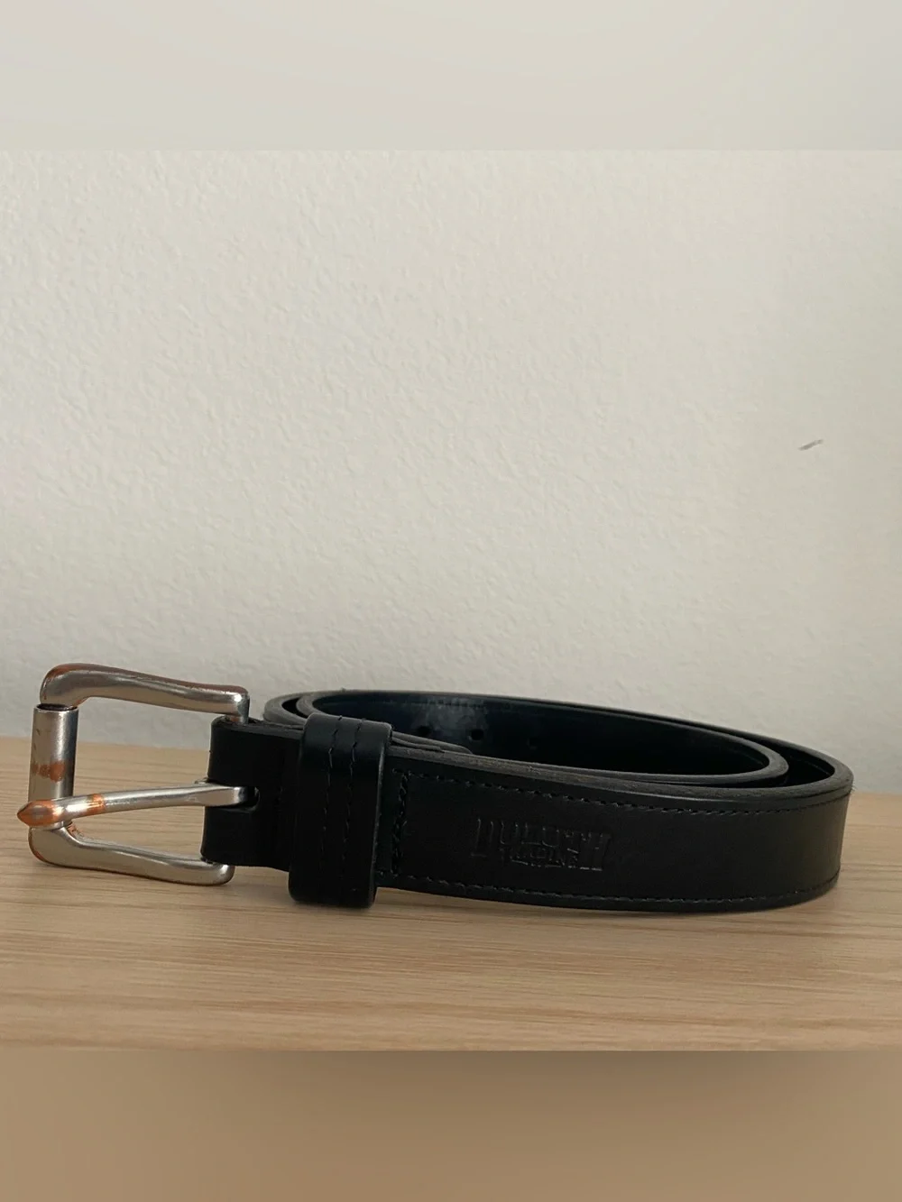 Duluth Trading Company Italian Leather Belt w/brass buckle